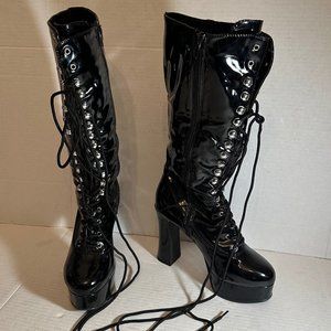 Ladies Black boots size 5.5